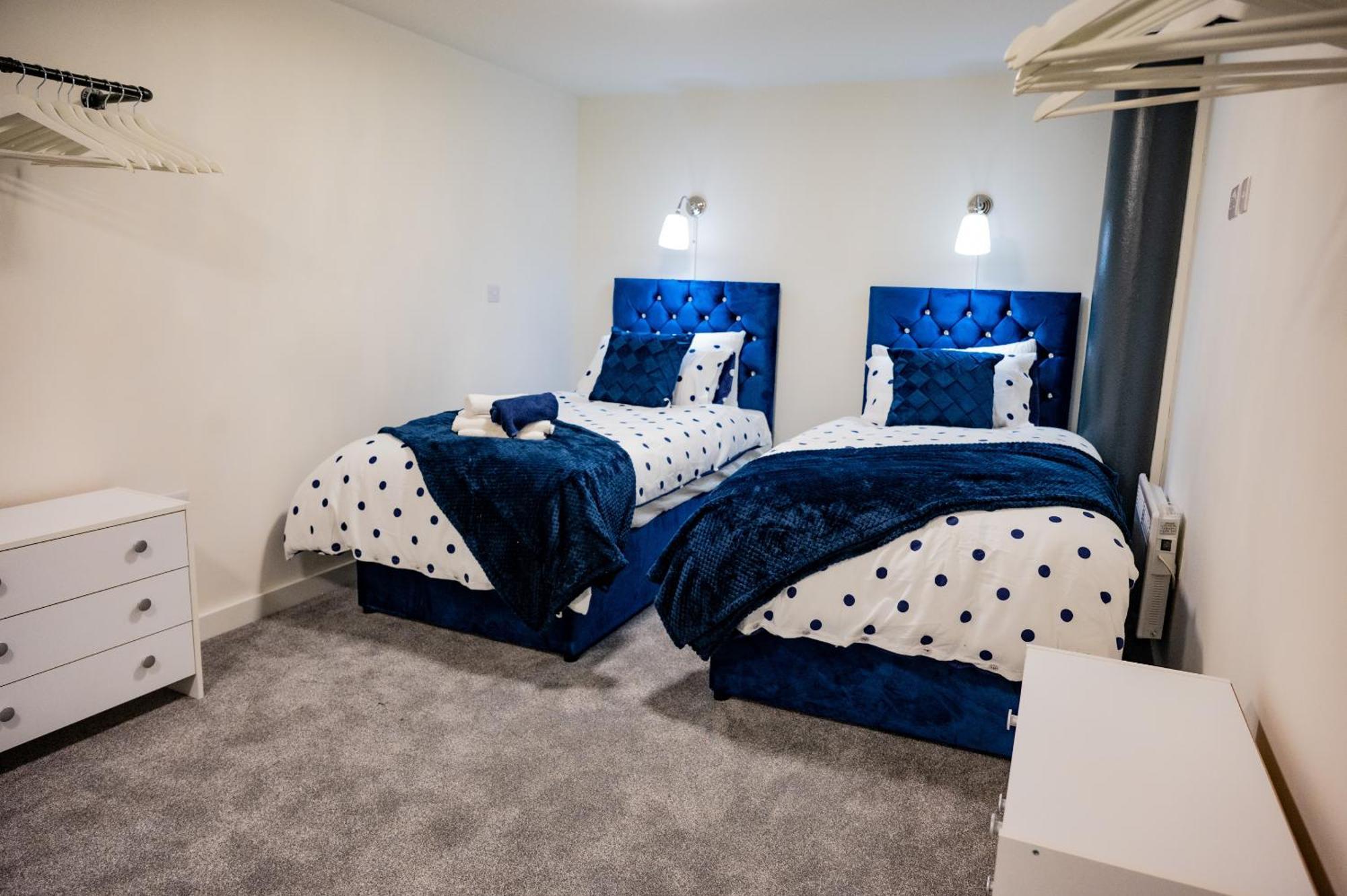 Апартаменти Basement Bliss Hideaway Бредфорд Екстер'єр фото